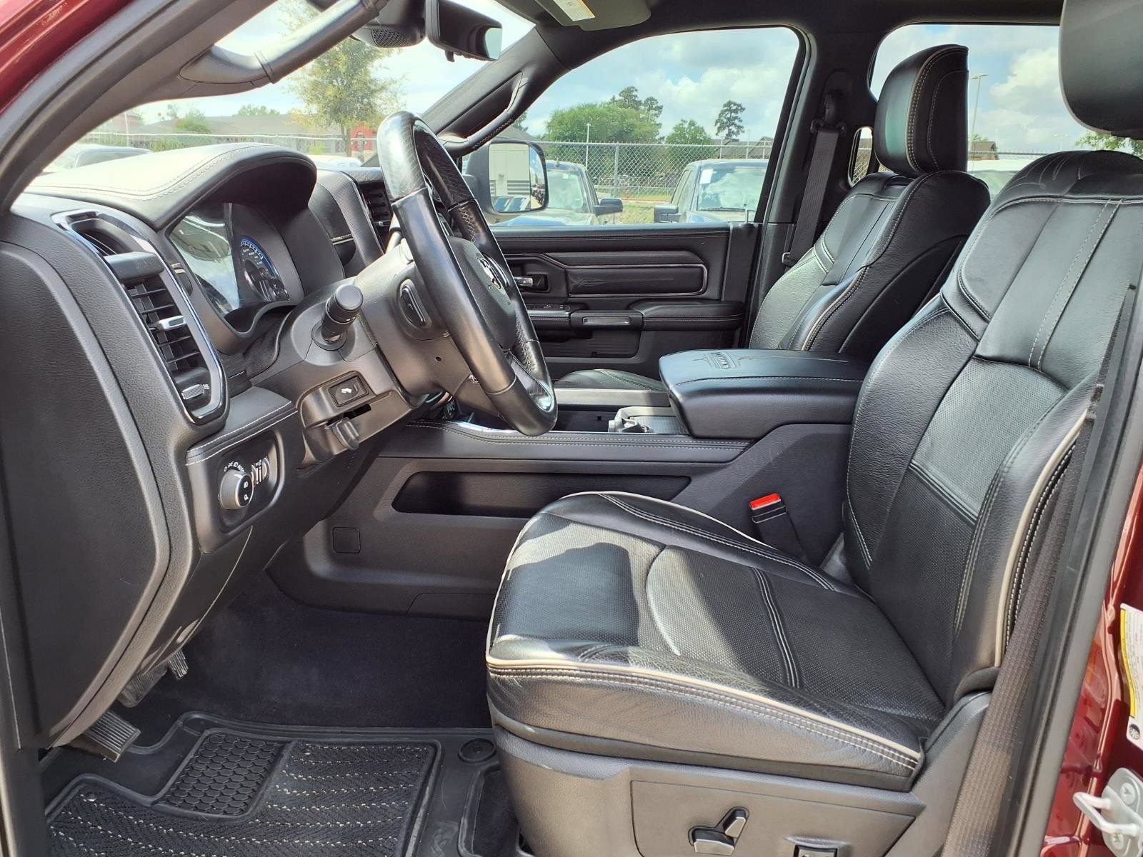 Used 2022 RAM 3500 Limited AWD/4WD image 17