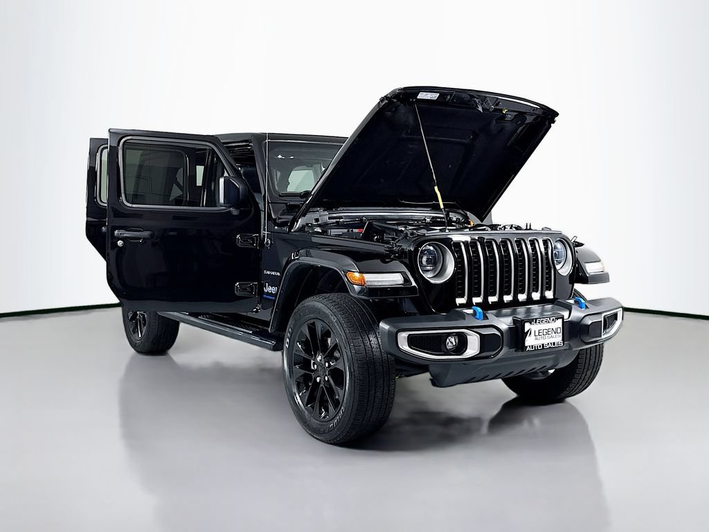 Used 2023 Jeep Wrangler Unlimited Sahara w/ Cold Weather Group AWD/4WD image 22