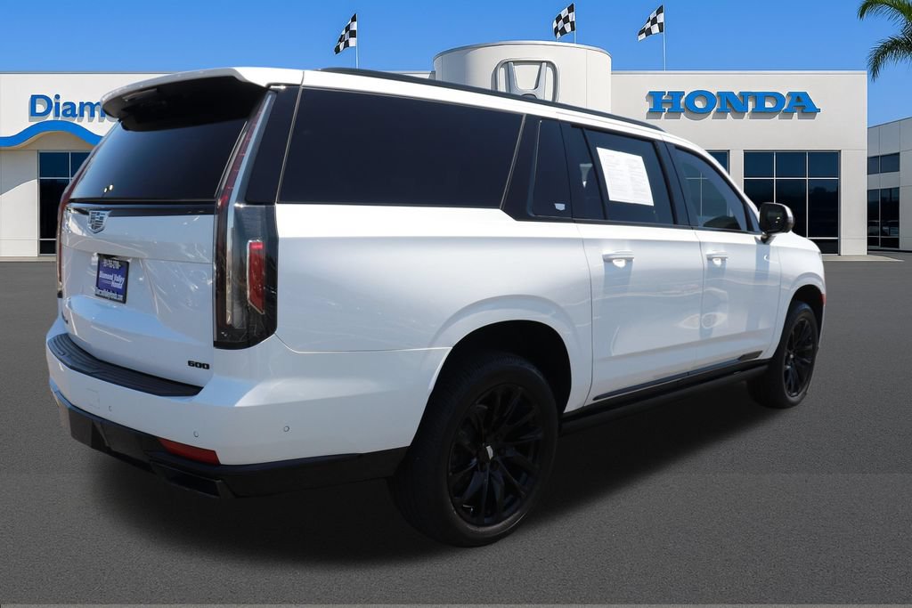 Used 2022 Cadillac Escalade ESV Sport w/ Touring Package AWD/4WD image 6