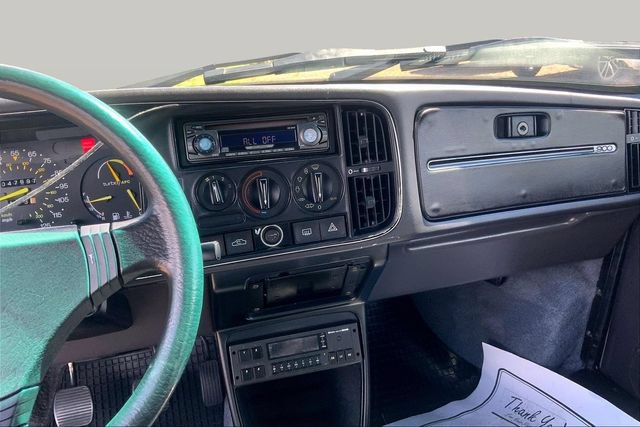 Used 1988 Saab 900 Turbo FWD image 6