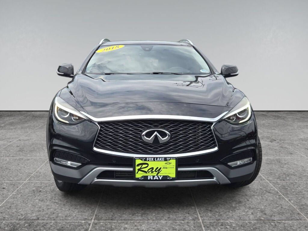 Used 2018 INFINITI QX30 Premium w/ Navigation Package AWD/4WD image 2