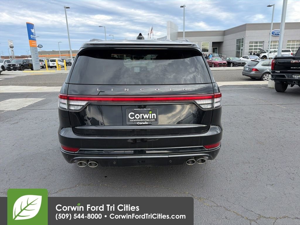 Used 2025 Lincoln Aviator Reserve w/ Equipment Group 201A image 6