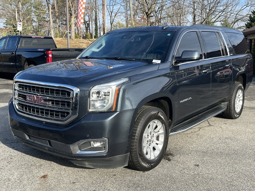 Used 2020 GMC Yukon XL SLT w/ Open Road Package image 3