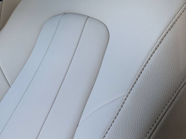 Used 2024 Mercedes-Benz GLA 250 4MATIC image 13
