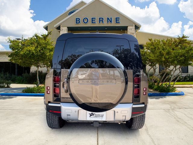 Used 2024 Land Rover Defender 110 S AWD/4WD image 4