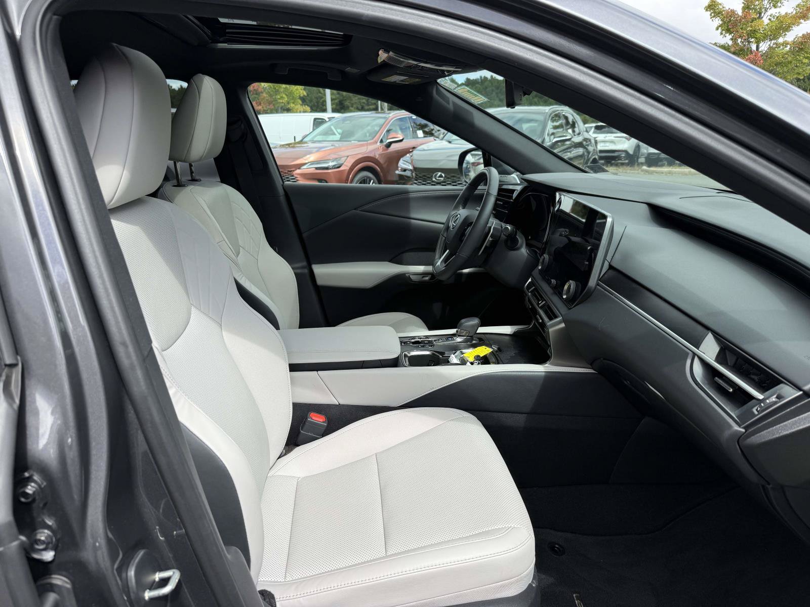 Used 2026 Lexus RX 350 Premium AWD/4WD image 14