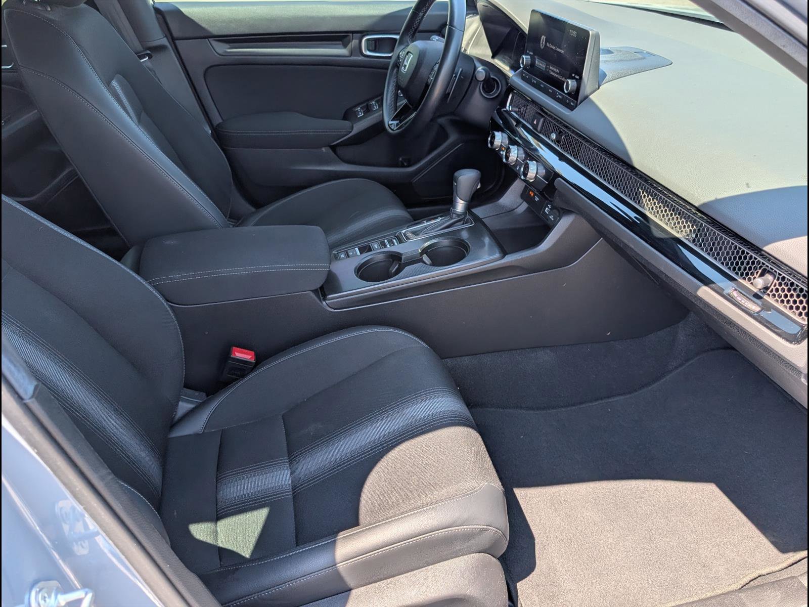 Certified 2024 Honda Civic Sport image 17