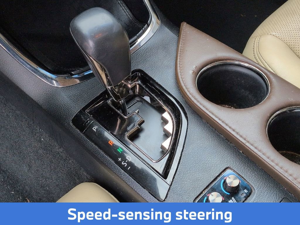 Used 2013 Toyota Avalon Limited image 23