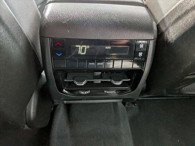 Used 2024 Jeep Grand Cherokee L Laredo image 19