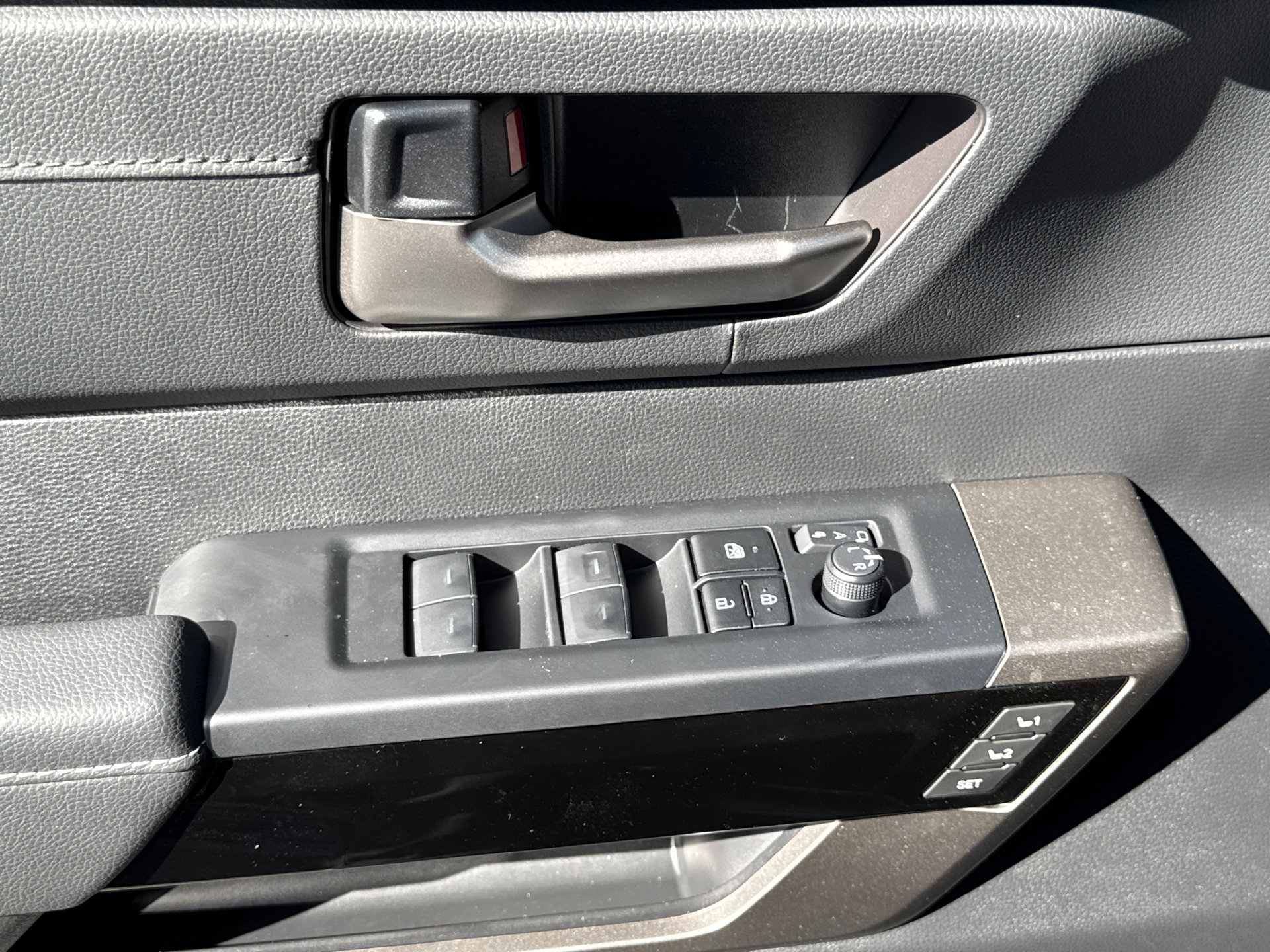 New 2026 Toyota Tundra Limited image 29