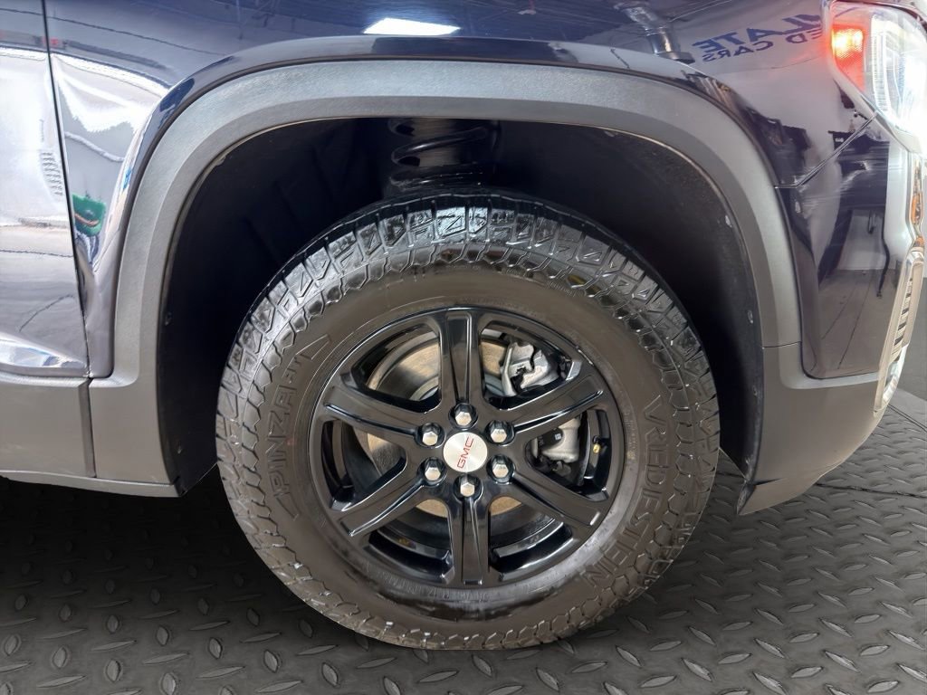Used 2021 GMC Acadia AT4 w/ Trailering Package AWD/4WD image 27