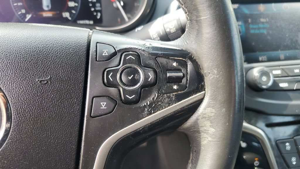Used 2014 Buick LaCrosse Leather FWD image 12
