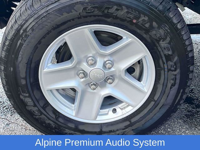 Used 2022 Jeep Gladiator Sport image 12