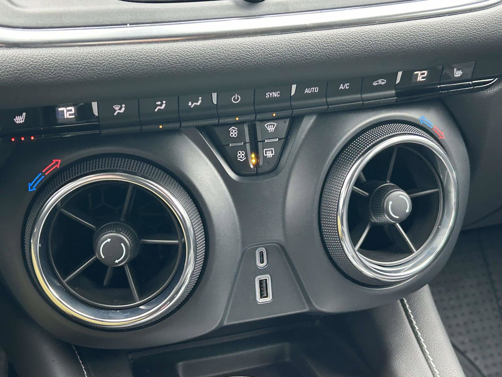 Used 2024 Chevrolet Blazer LT w/ Convenience Package image 26