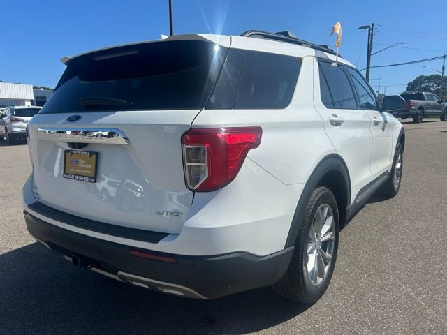 Certified 2023 Ford Explorer XLT w/ Equipment Group 202A image 8