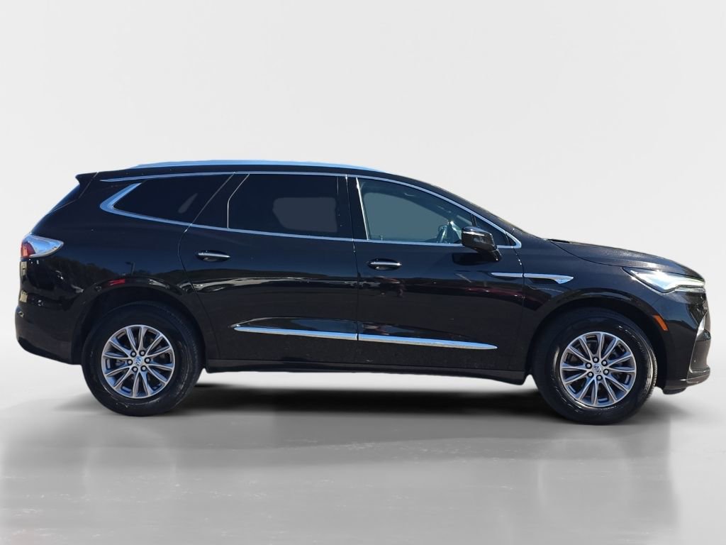 Used 2024 Buick Enclave Premium image 6