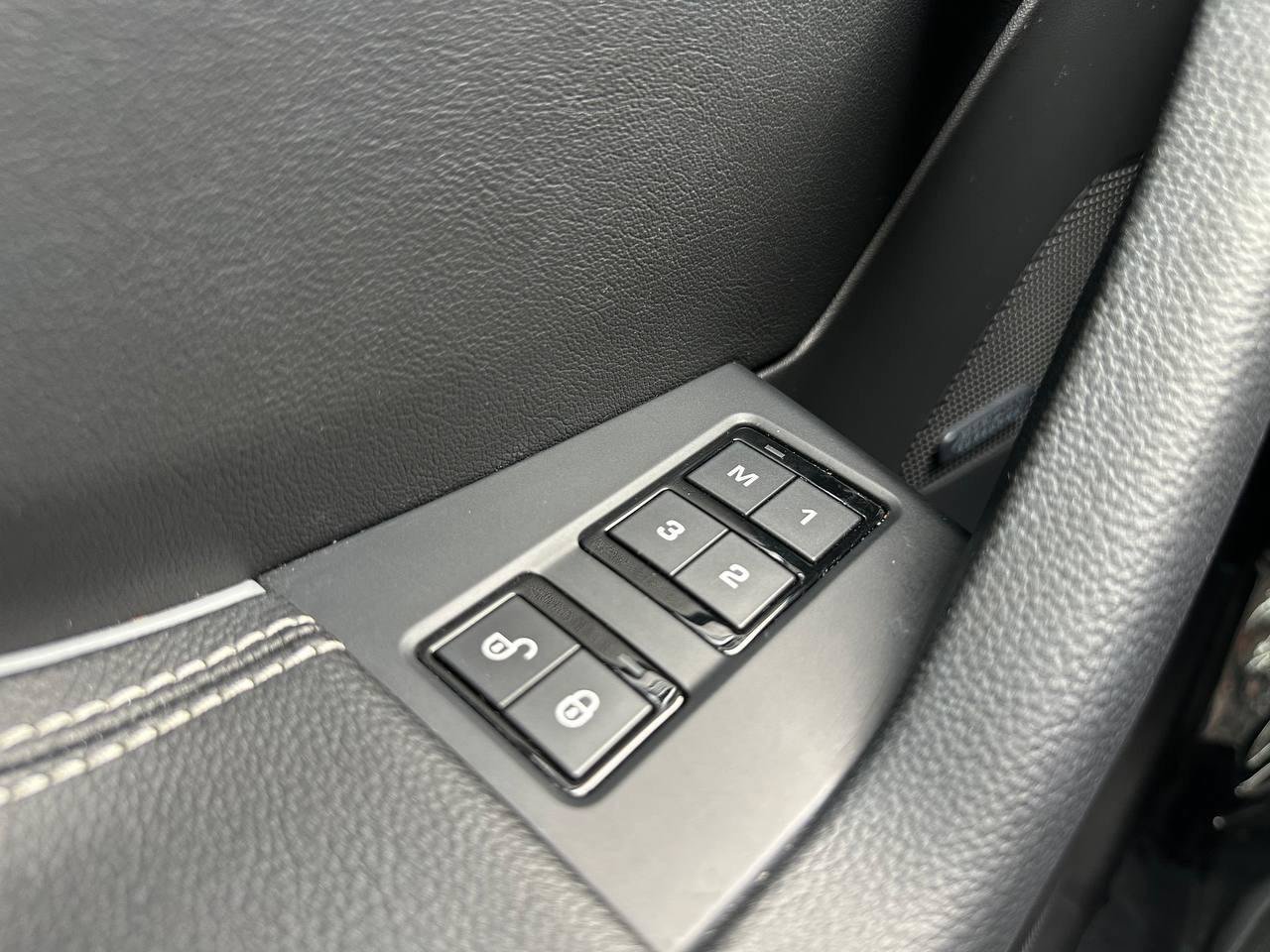 Used 2019 Jaguar F-PACE R-Sport AWD/4WD image 48
