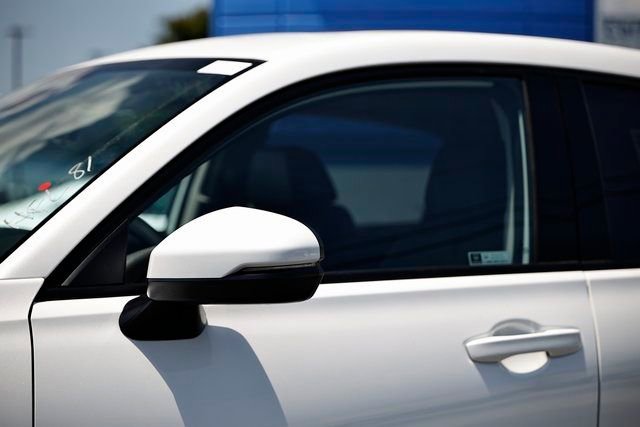 New 2026 Honda HR-V EX-L image 6