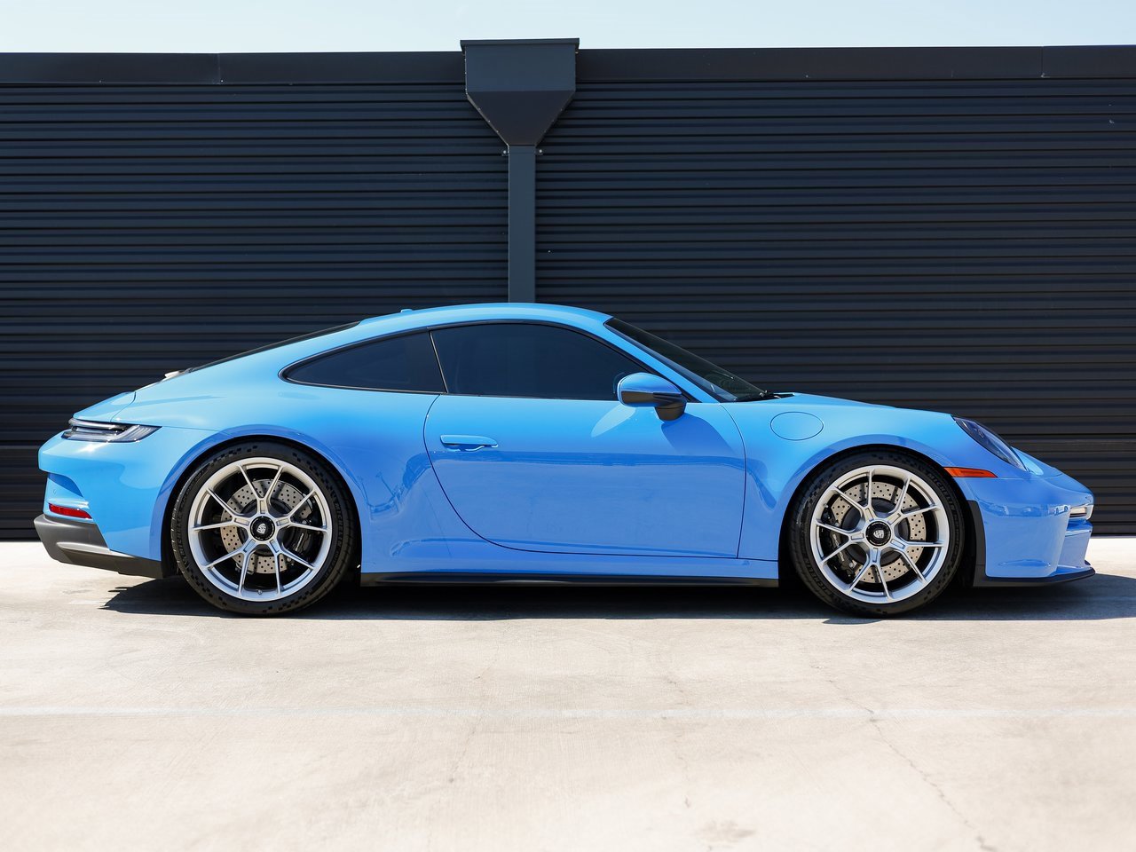 Certified 2022 Porsche 911 GT3 image 8