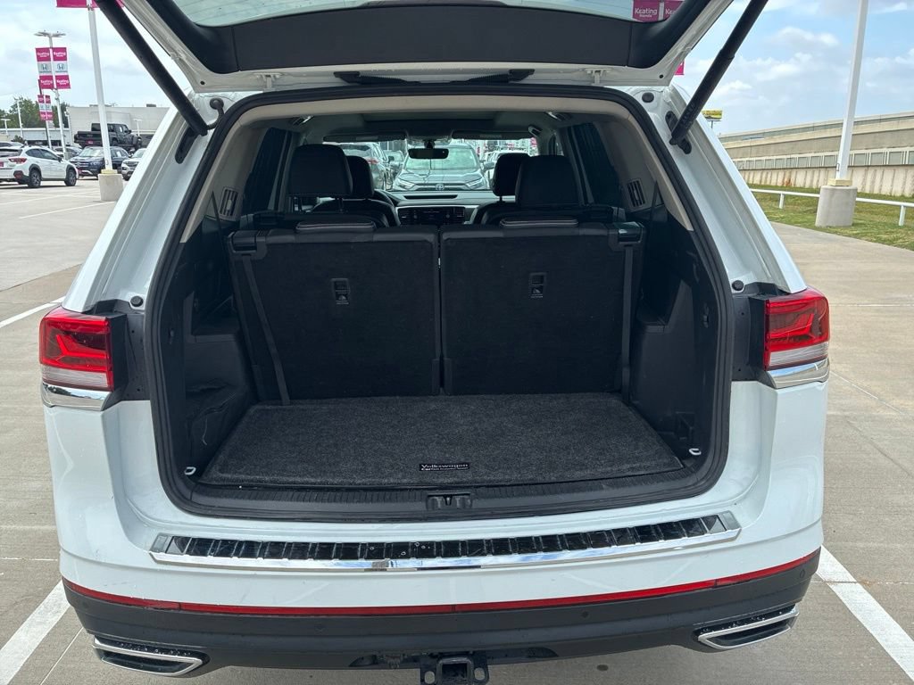 Used 2023 Volkswagen Atlas SE w/ Panoramic Sunroof Package FWD image 7