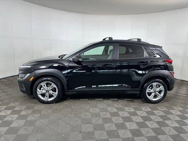 Used 2023 Hyundai Kona SEL image 6