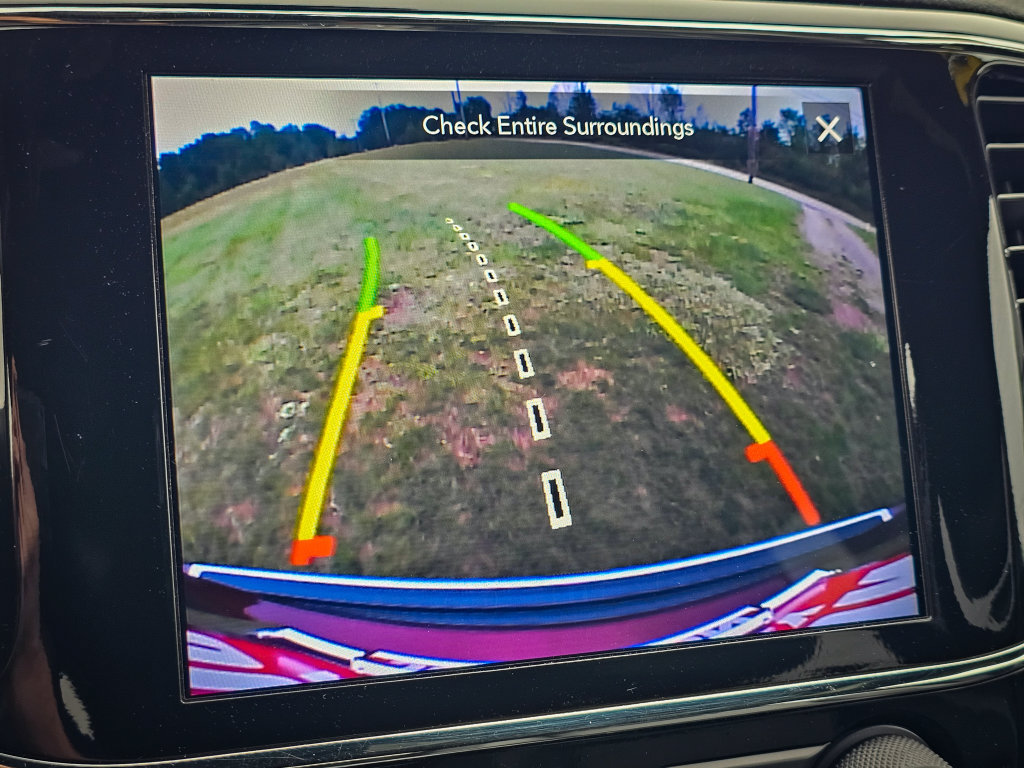 Used 2022 Jeep Grand Cherokee Limited w/ Tech Group AWD/4WD image 25