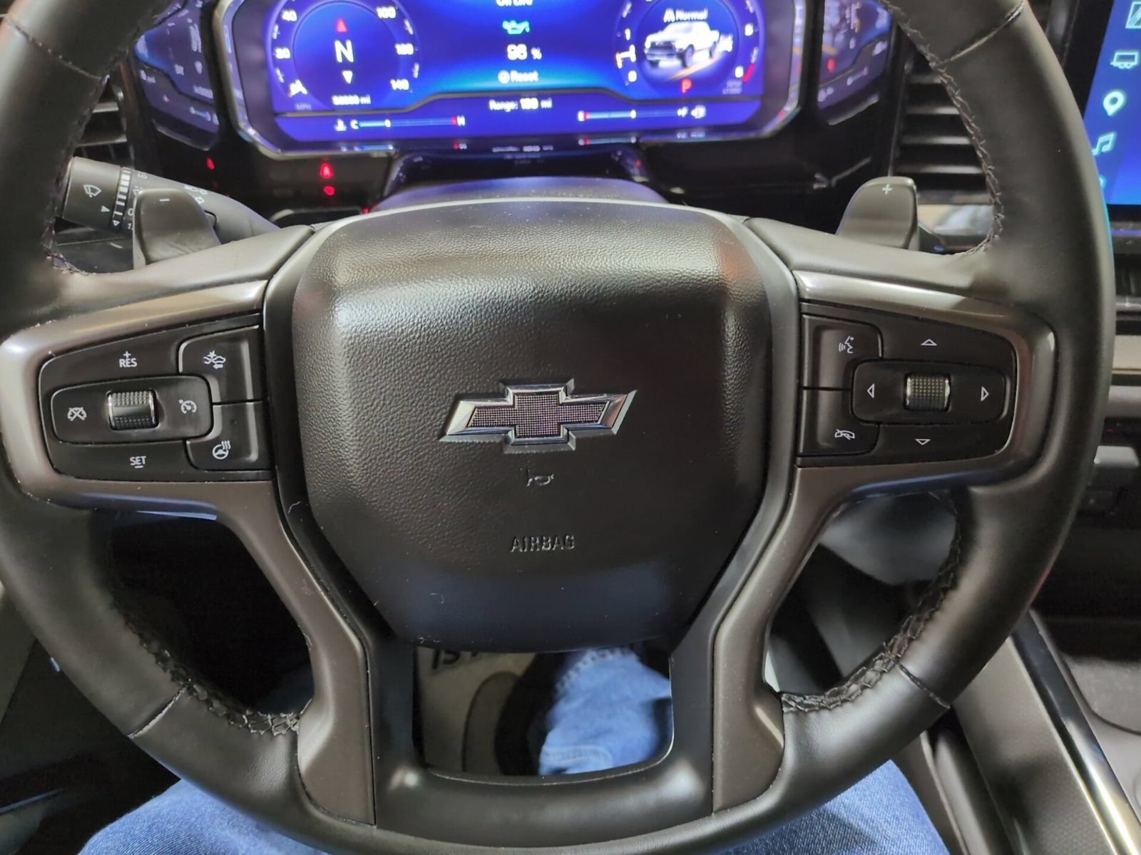 Used 2024 Chevrolet Silverado 1500 ZR2 w/ Technology Package AWD/4WD image 26