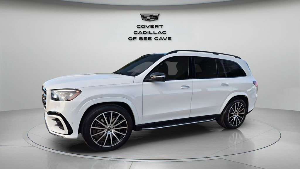 Used 2026 Mercedes-Benz GLS 580 4MATIC image 4
