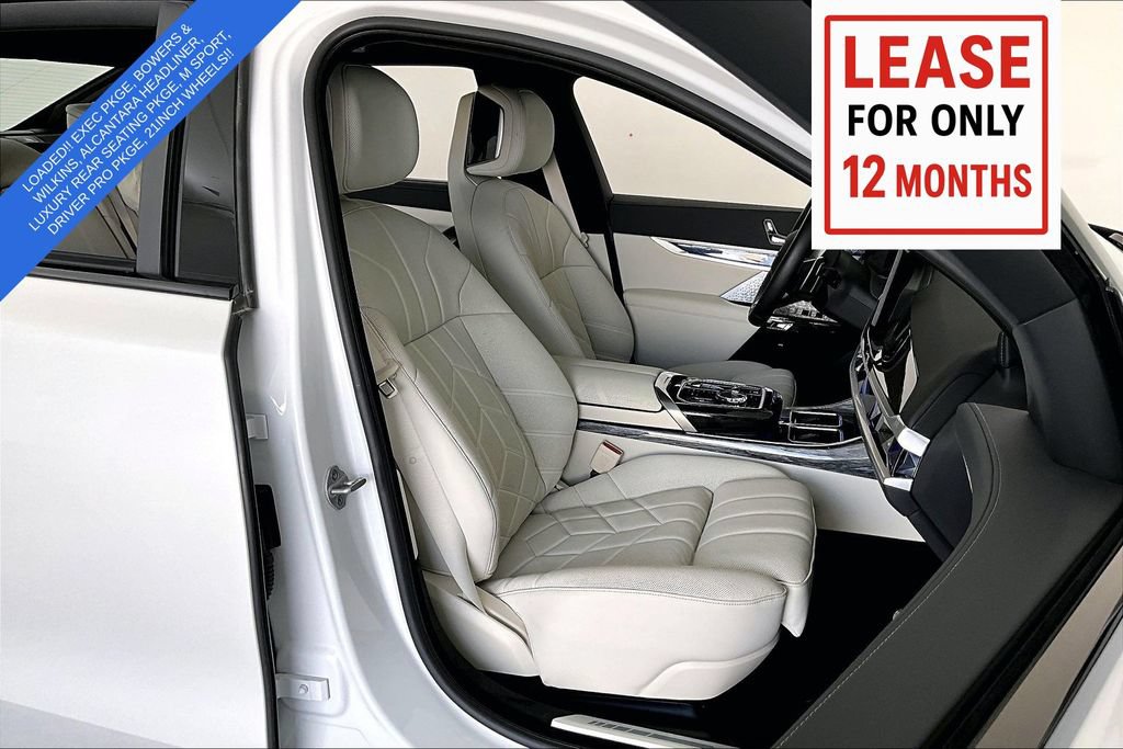 Used 2025 BMW 760i xDrive AWD/4WD image 8