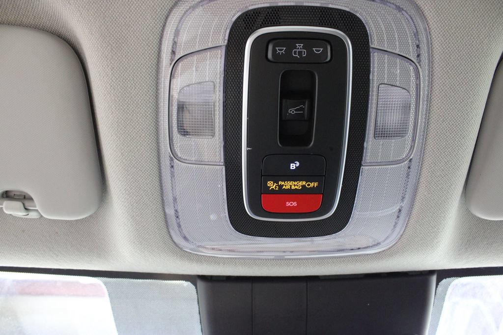 Used 2025 Hyundai Elantra SEL FWD image 28