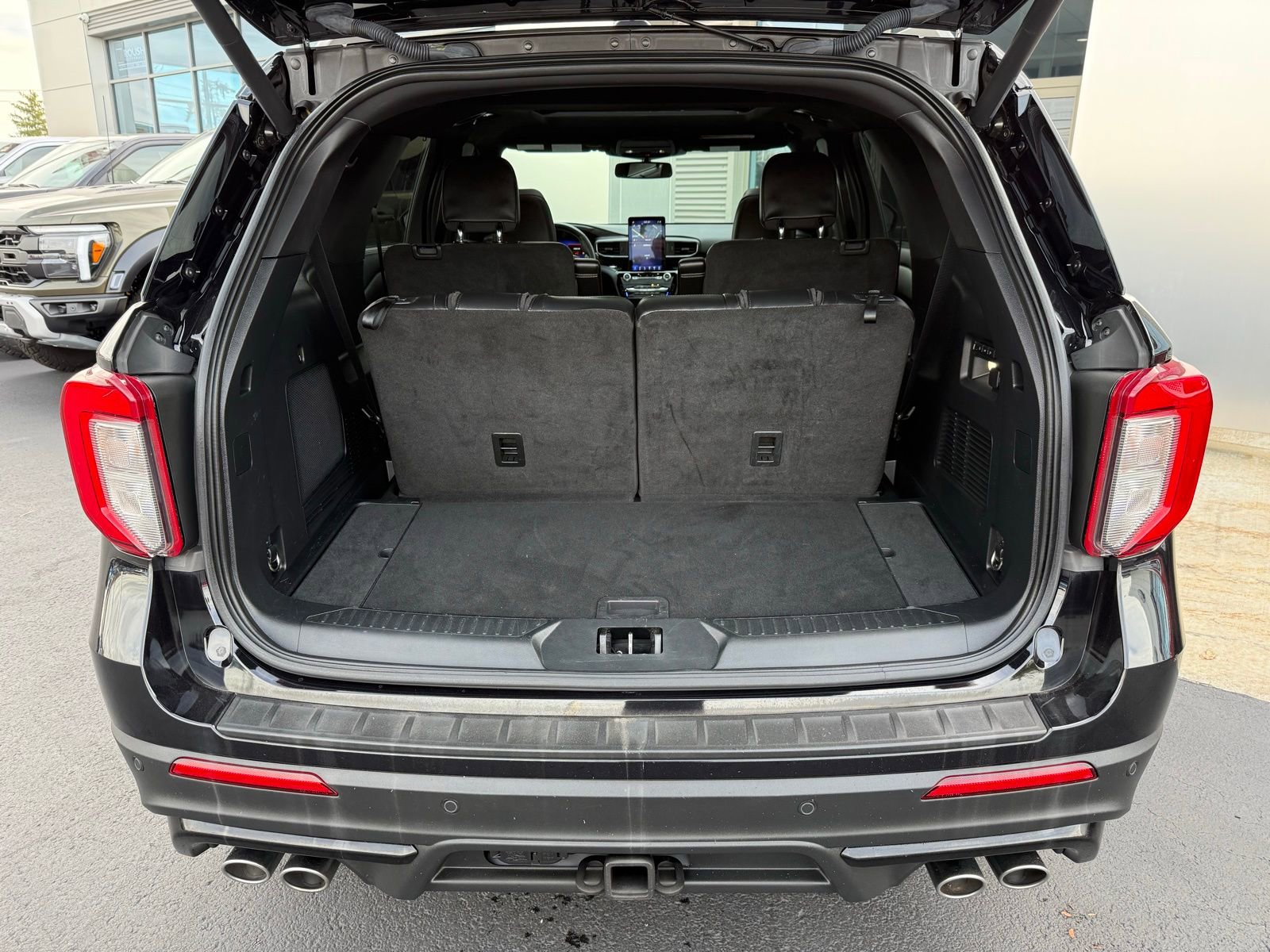 Used 2023 Ford Explorer ST w/ Equipment Group 401A image 39