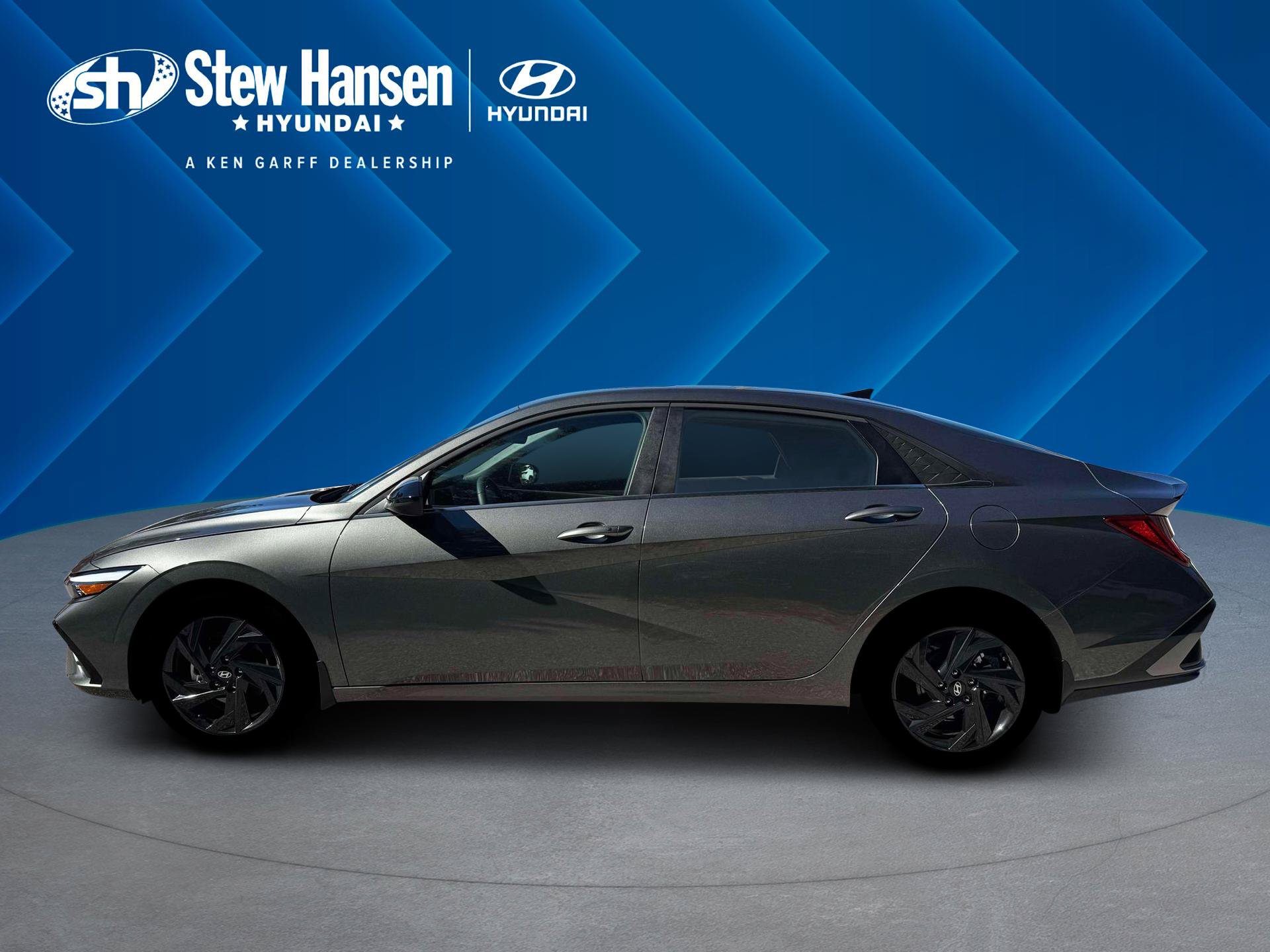 New 2026 Hyundai Elantra N Line FWD image 3