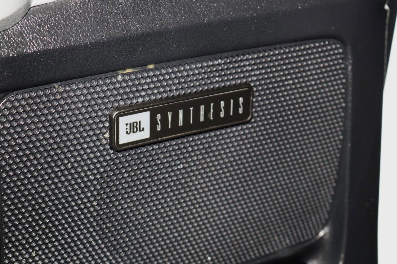 Used 2020 Toyota Sequoia Platinum image 73