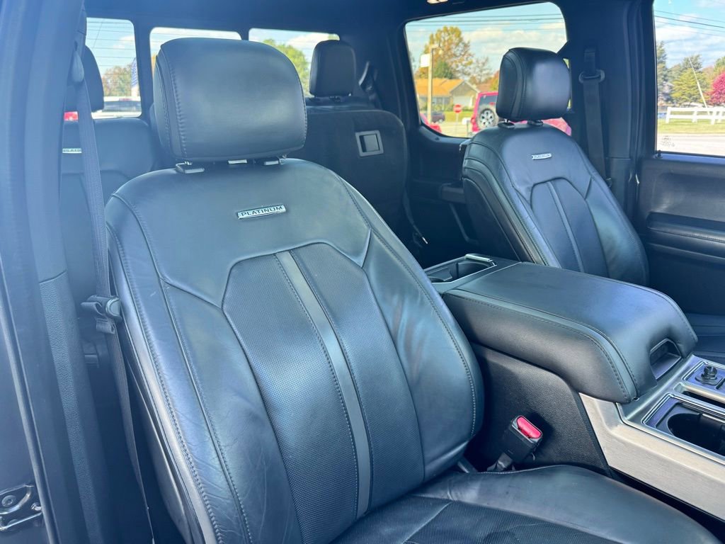 Used 2015 Ford F150 Platinum image 10