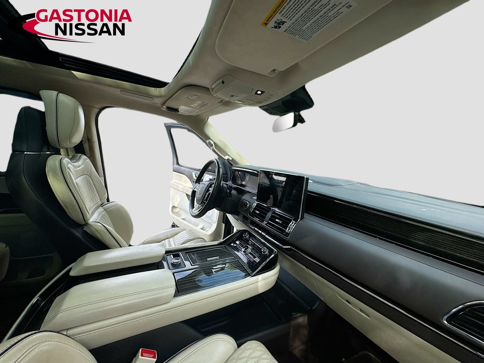 Used 2022 Lincoln Navigator Black Label AWD/4WD image 35