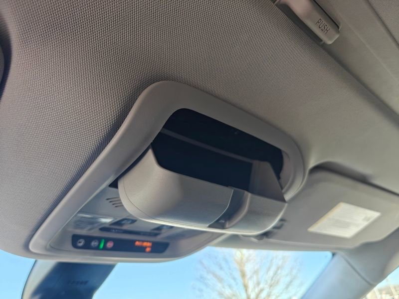 Used 2019 Buick Enclave Avenir w/ Avenir Technology Package image 45