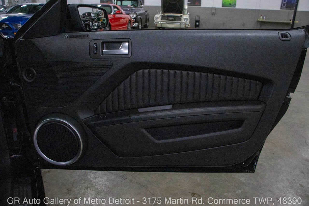 Used 2014 Ford Mustang Shelby GT500 image 32