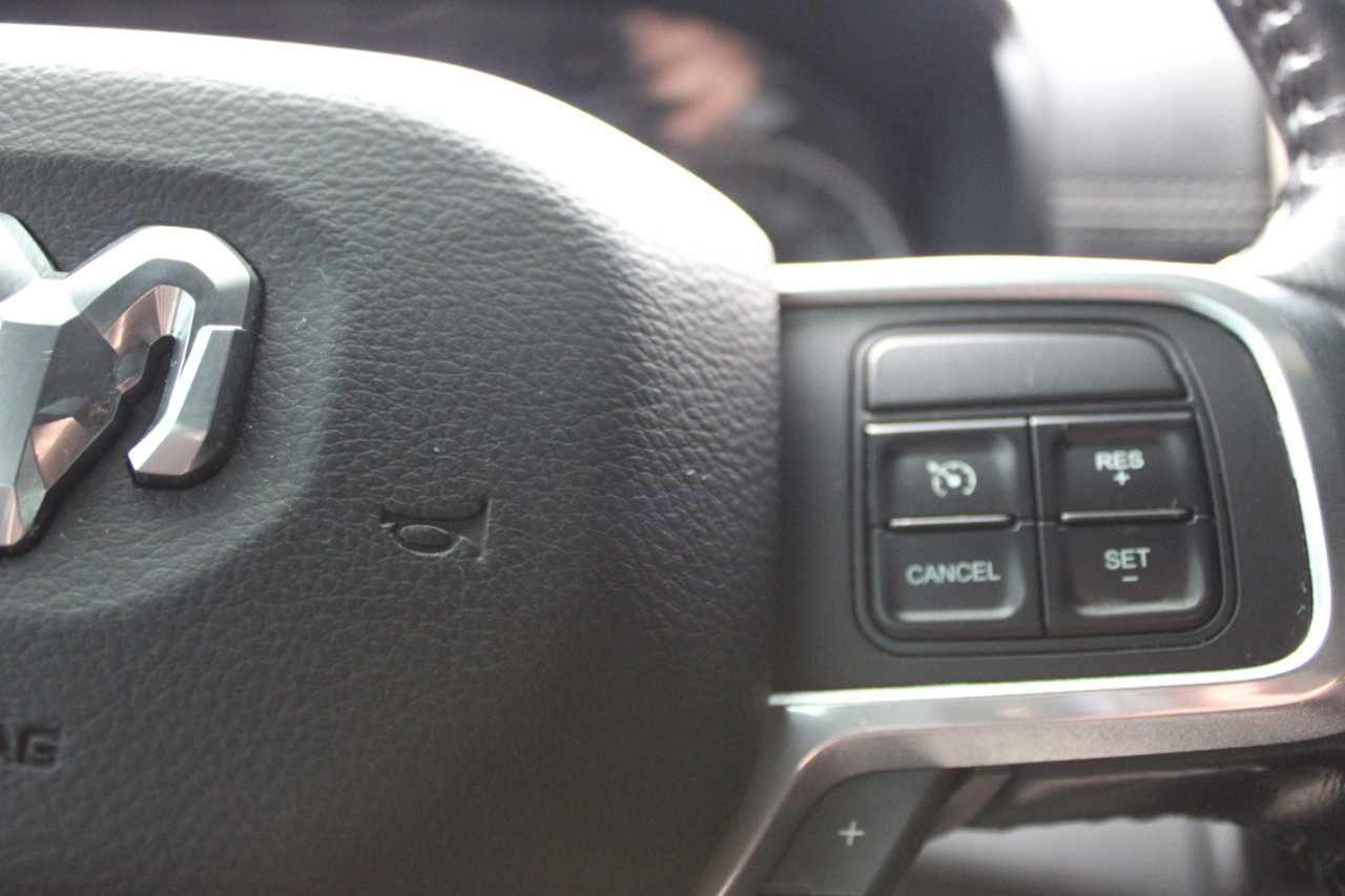 Used 2019 RAM 2500 Laramie w/ Night Edition image 21