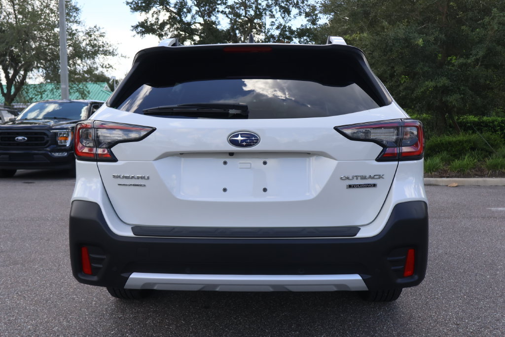 Certified 2022 Subaru Outback Touring w/ Popular Package #2 AWD/4WD image 8
