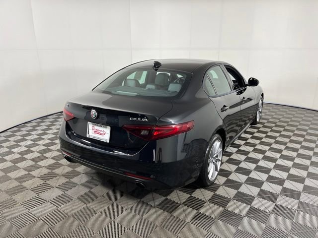 Used 2022 Alfa Romeo Giulia Ti w/ Active Assist Plus Package AWD/4WD image 7