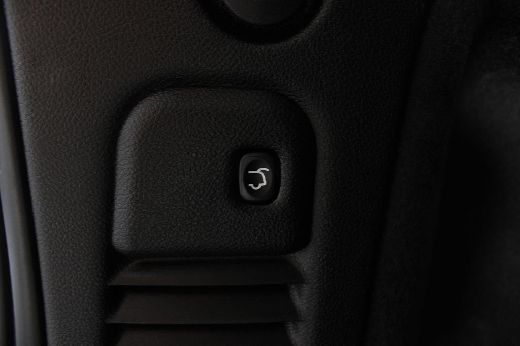 Used 2025 Dodge Durango GT AWD/4WD image 22