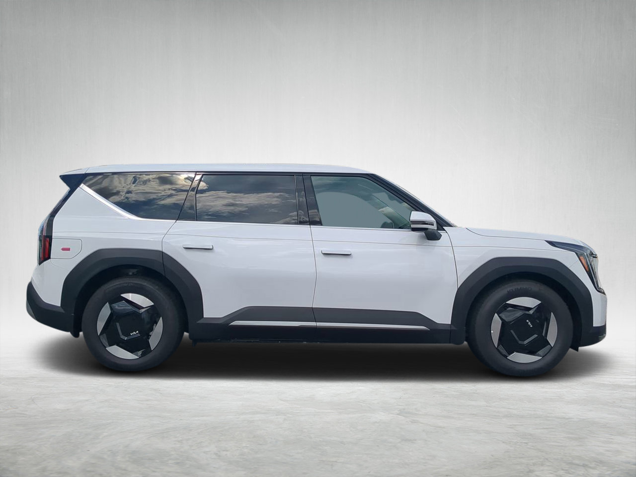 New 2026 Kia EV9 Light image 2