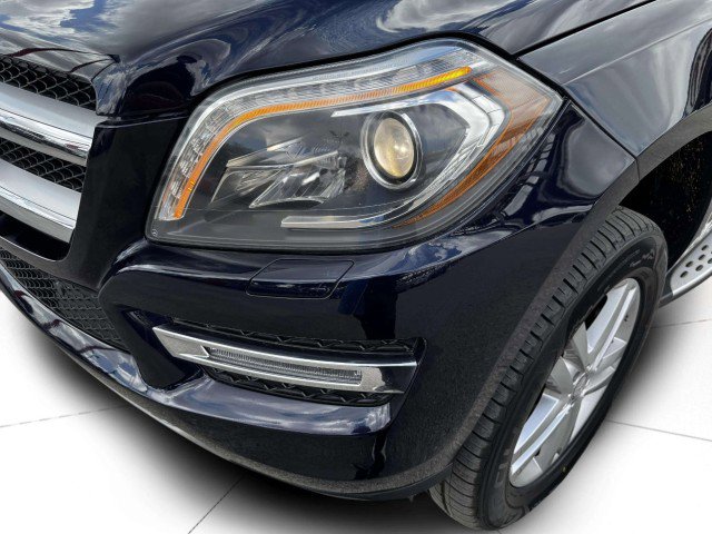 Used 2014 Mercedes-Benz GL 450 4MATIC image 11
