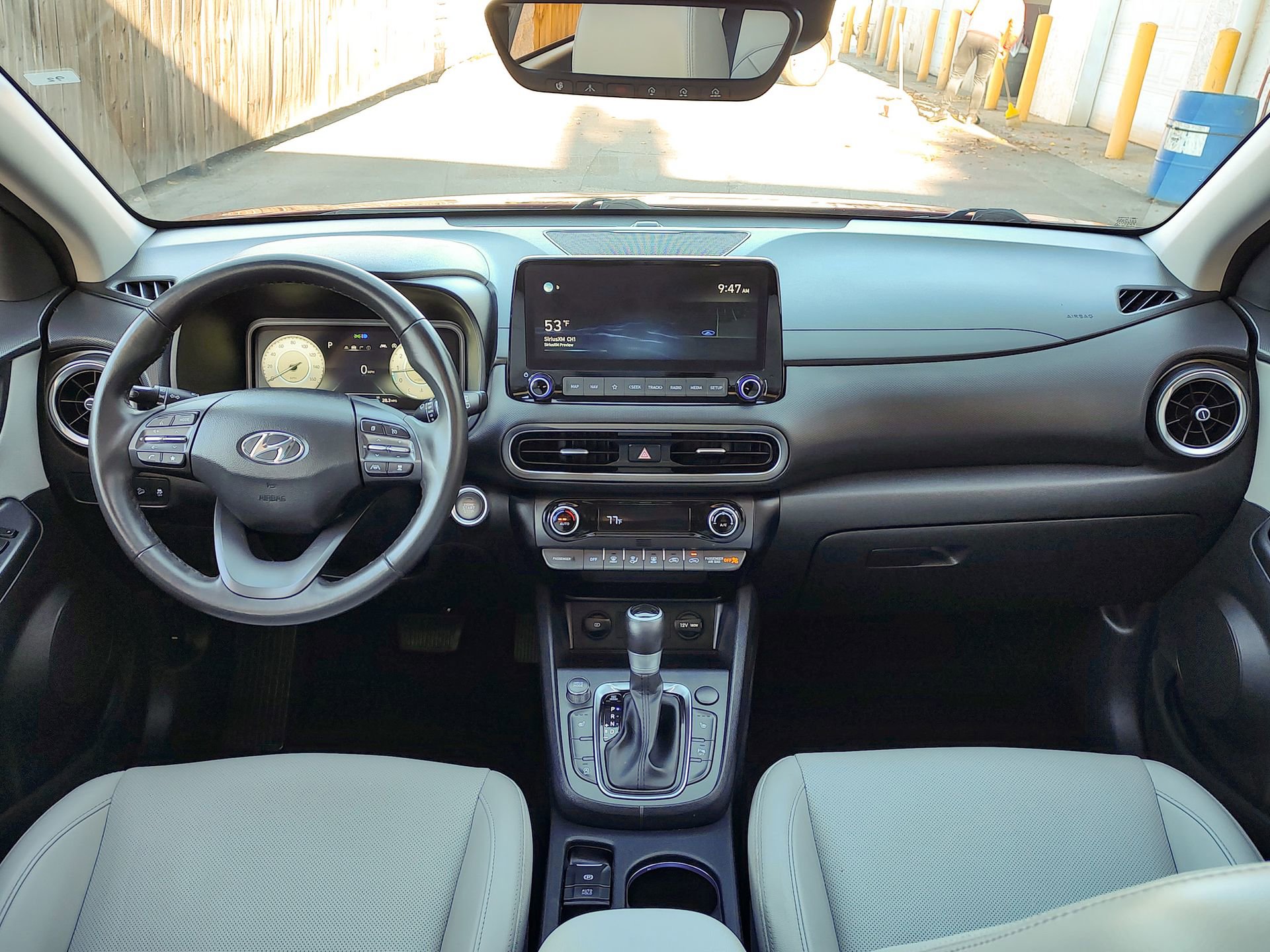 Used 2022 Hyundai Kona Limited image 4