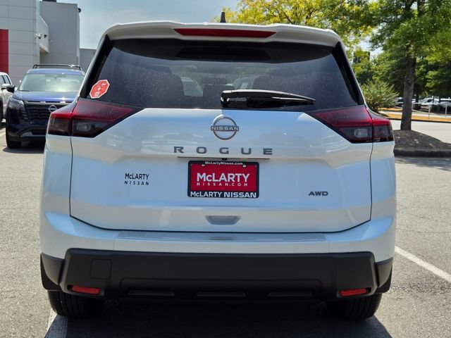 New 2026 Nissan Rogue SV w/ Cold Weather Package AWD/4WD image 4
