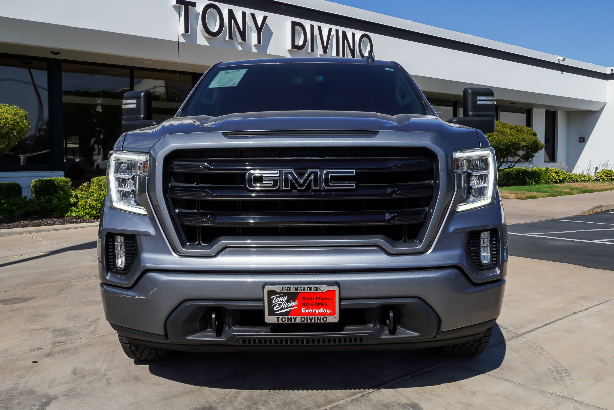 Used 2021 GMC Sierra 1500 Elevation AWD/4WD image 3