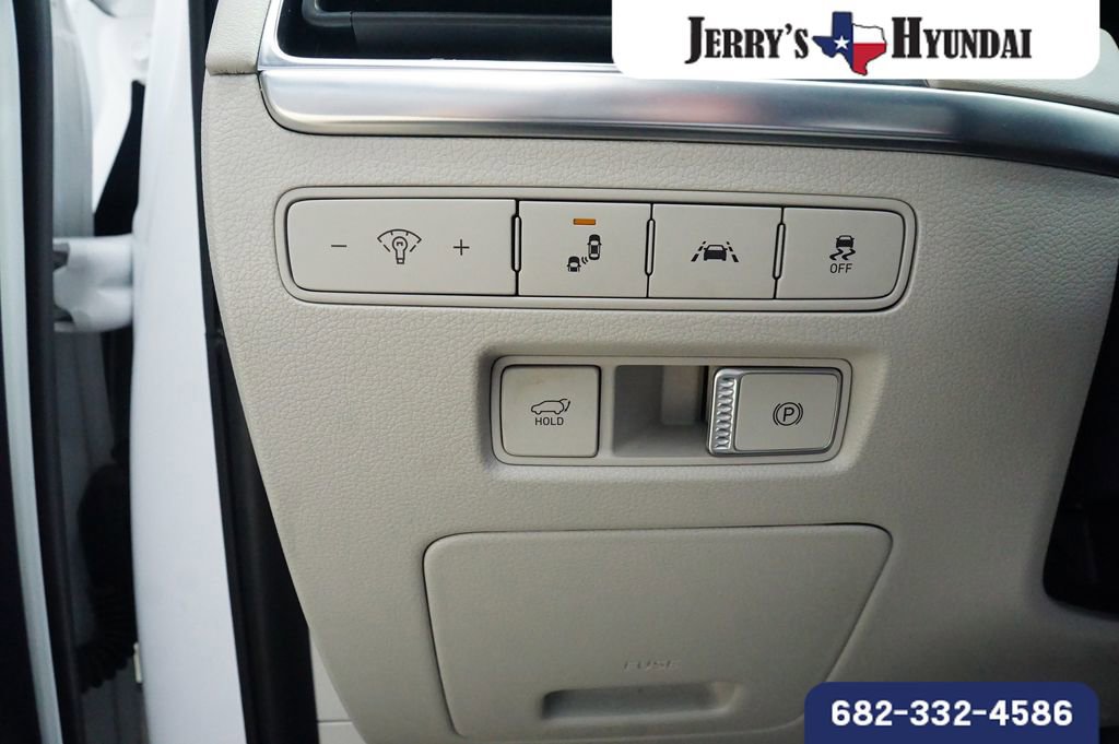 Used 2022 Hyundai Palisade Calligraphy FWD image 17