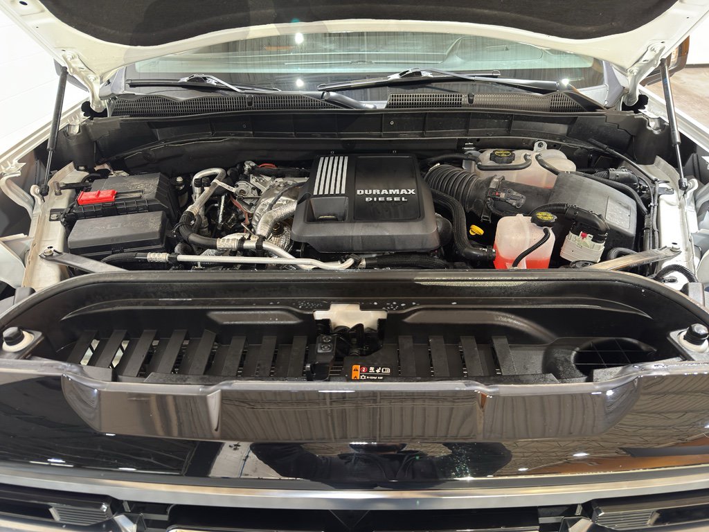 Used 2025 GMC Sierra 1500 AT4 w/ AT4 Premium Package image 44