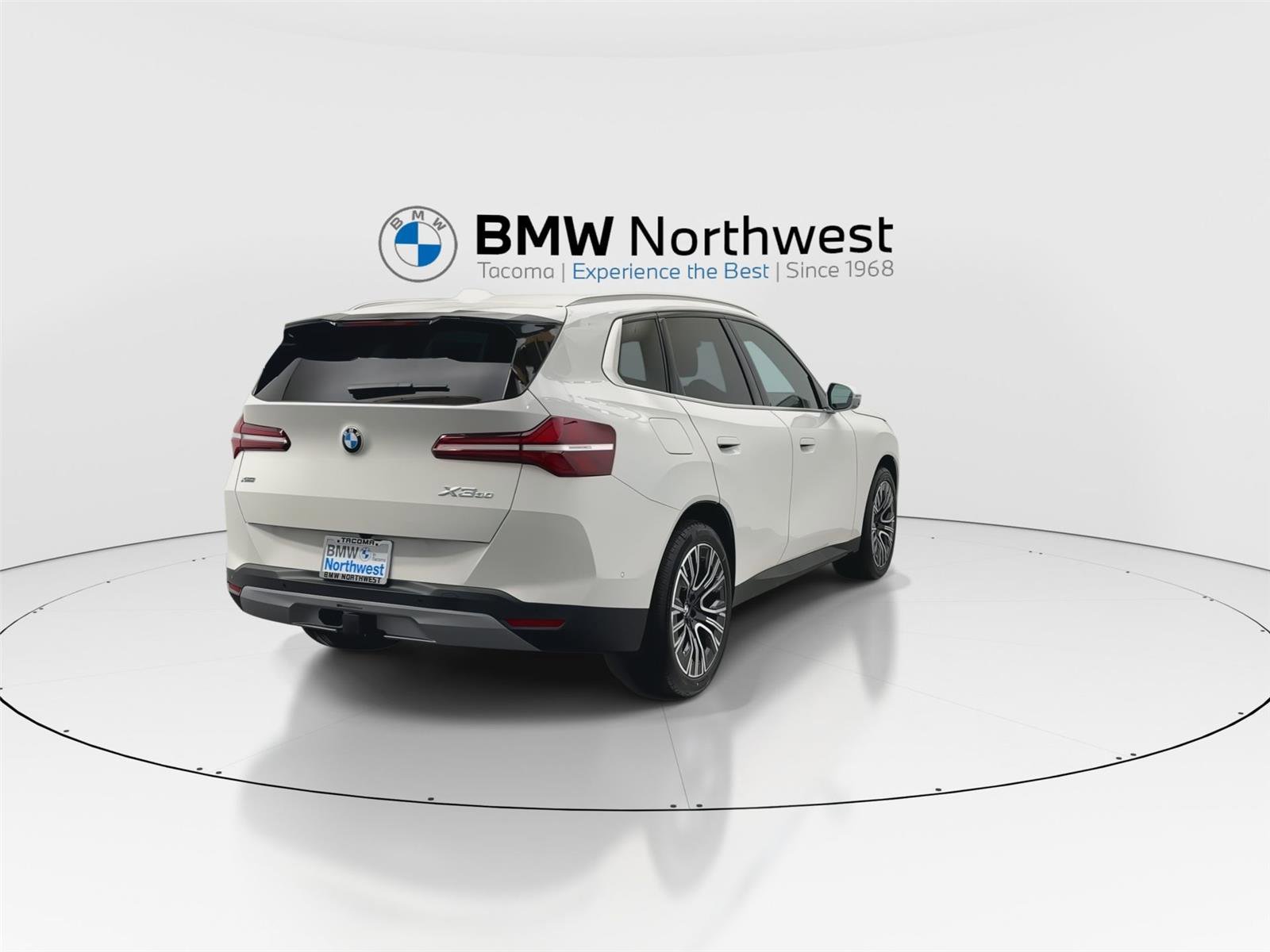New 2026 BMW X3 xDrive30 w/ Premium Package image 2