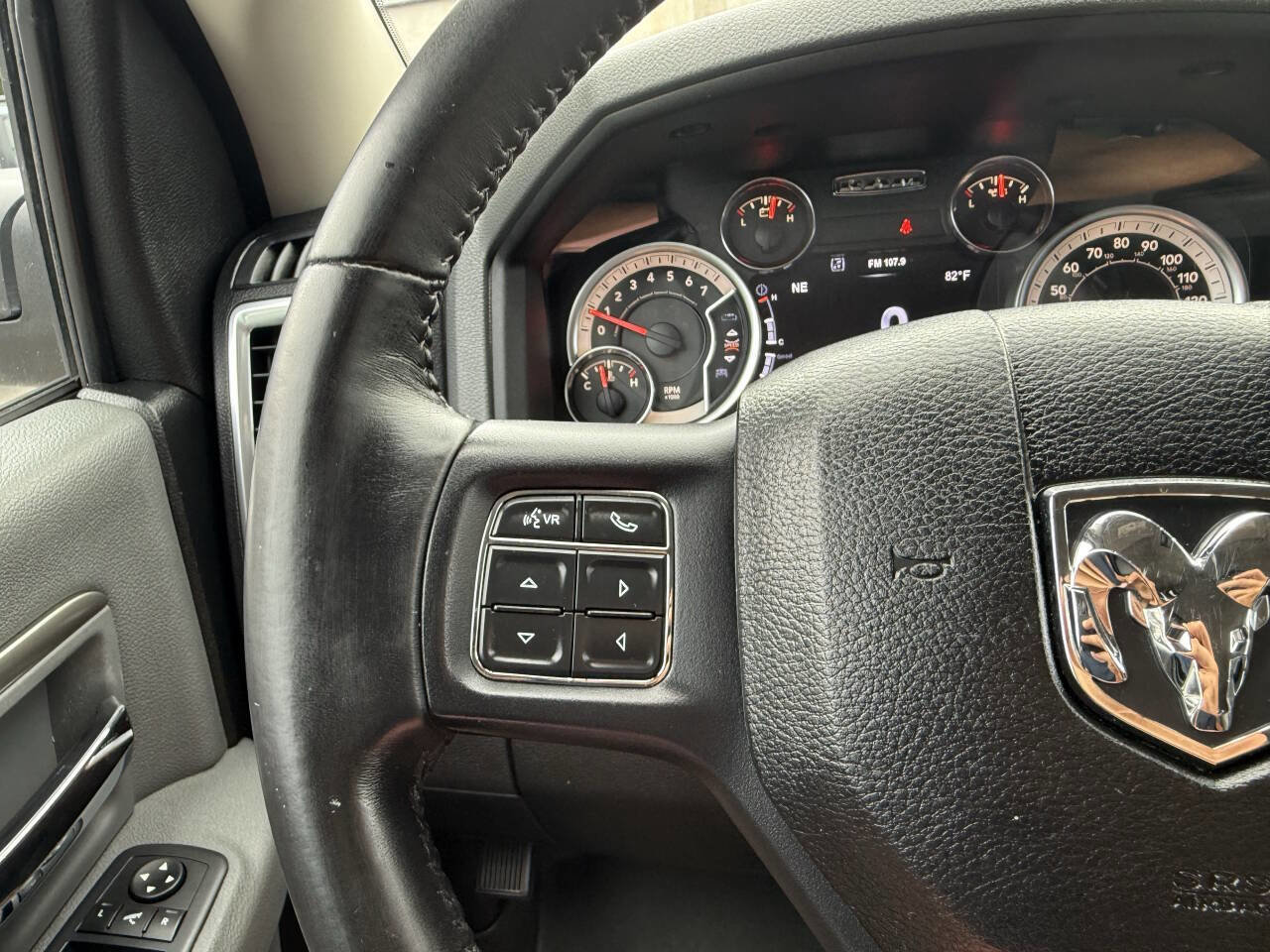 Used 2018 RAM 1500 Big Horn image 15